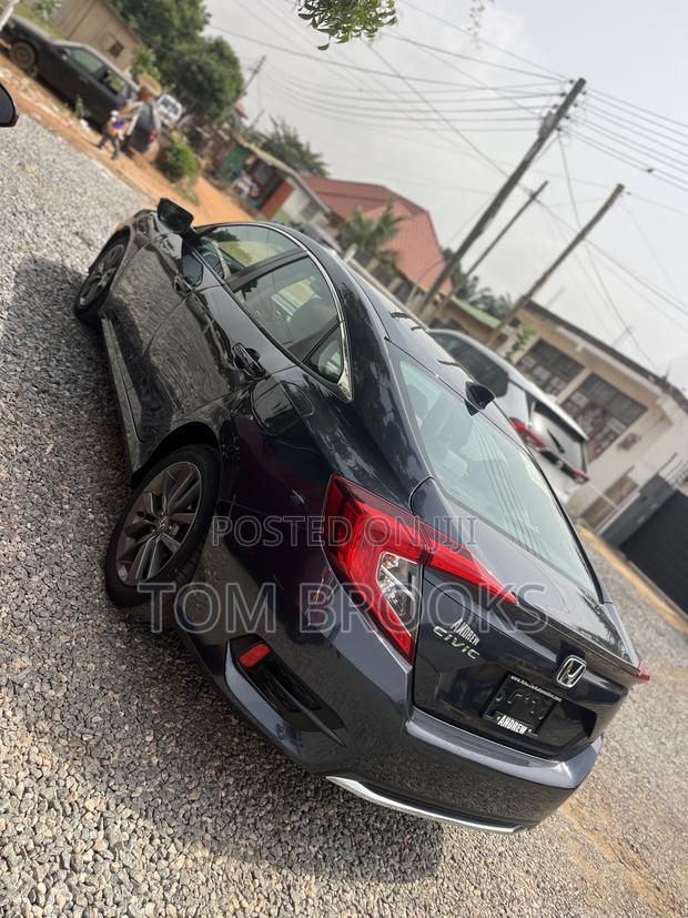 Honda Civic EX Sedan 2019 Gray