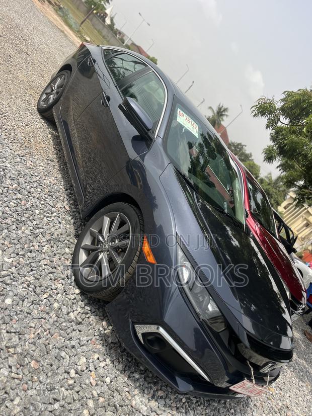 Honda Civic EX Sedan 2019 Gray