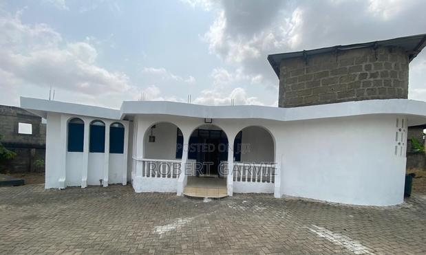 3bdrm House in West Aniji, Takoradi for rent