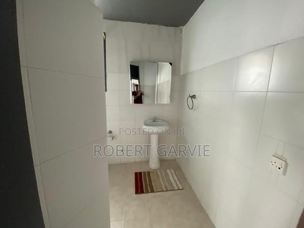 3bdrm House in West Aniji, Takoradi for rent photo 8