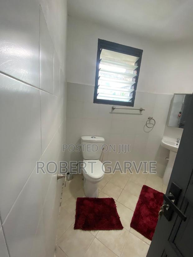 3bdrm House in West Aniji, Takoradi for rent photo 12