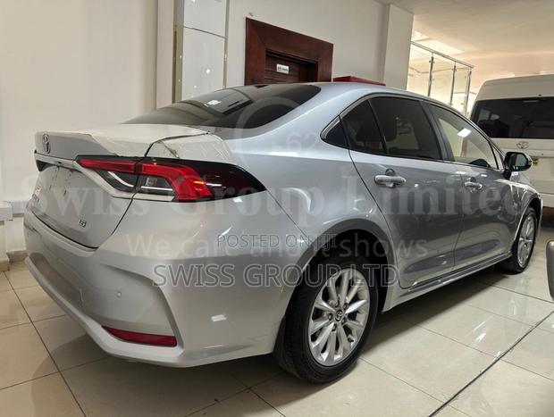 New Toyota Corolla 2023 Silver