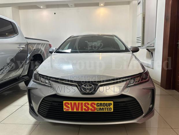 New Toyota Corolla 2023 Silver