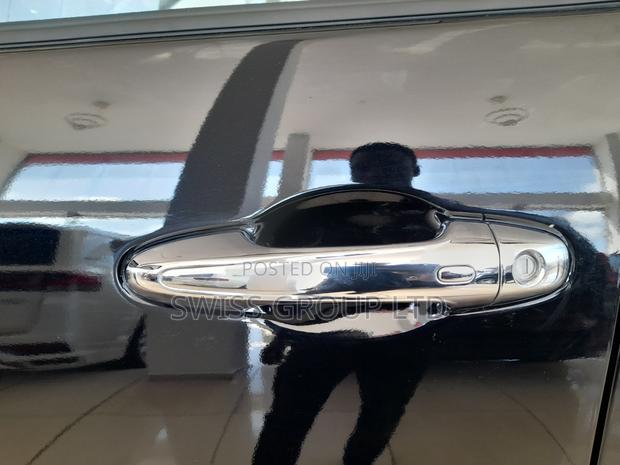 New Toyota Hilux 2025 Black