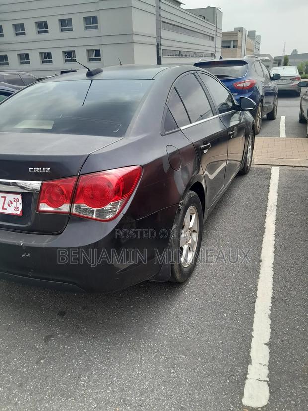 Chevrolet Cruze 1LT 4dr Sedan (1.4L 4cyl Turbo 6M) 2015 Black photo 2
