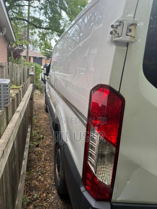 Ford Transit 2016 White