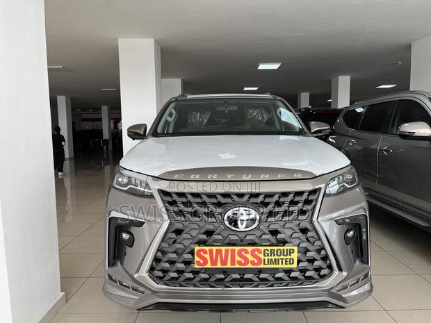 New Toyota Fortuner 2025 Beige