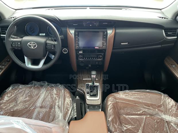 New Toyota Fortuner 2025 Beige