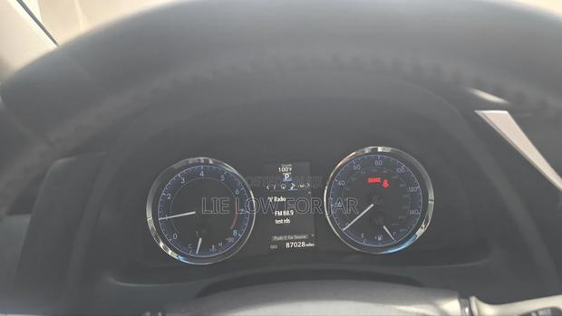 Toyota Corolla XSE 4dr Sedan (1.8L 4cyl CVT) 2017 Gray