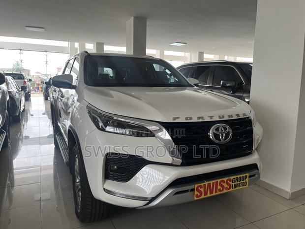 New Toyota Fortuner 2025 White