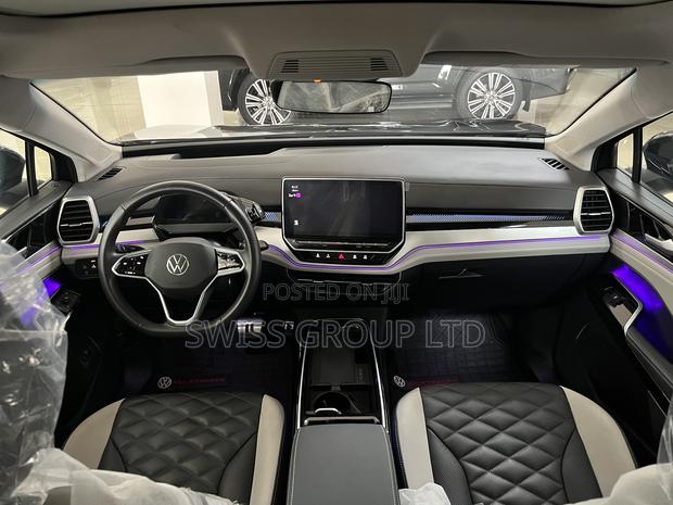 New Volkswagen ID.6 2023 Blue