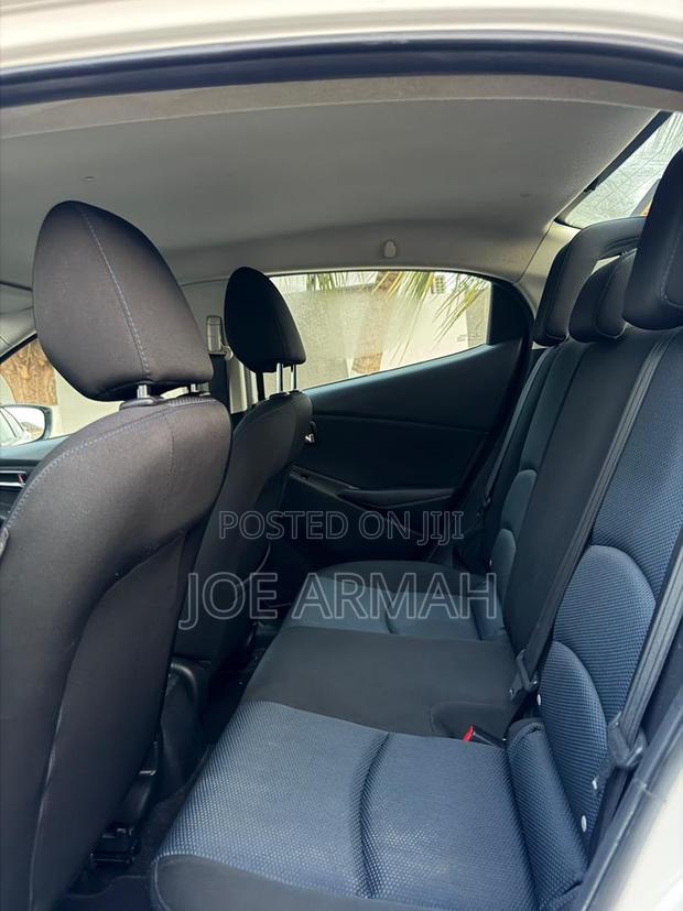 Toyota Yaris iA 1.5 FWD 2016 White