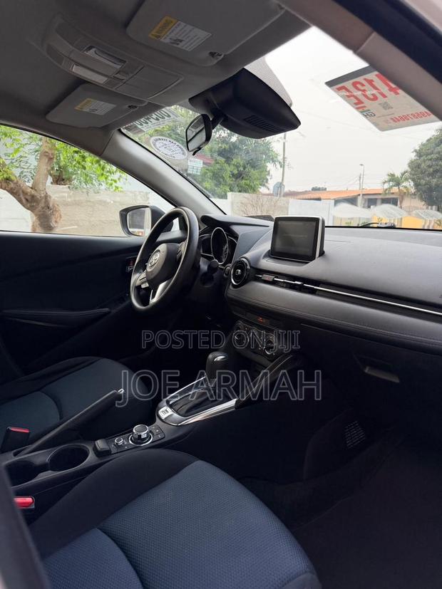 Toyota Yaris iA 1.5 FWD 2016 White