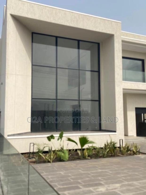 5bdrm House in Adjiringanor, Ability for sale photo 4