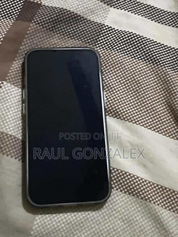 Apple iPhone 14 128 GB White photo 5