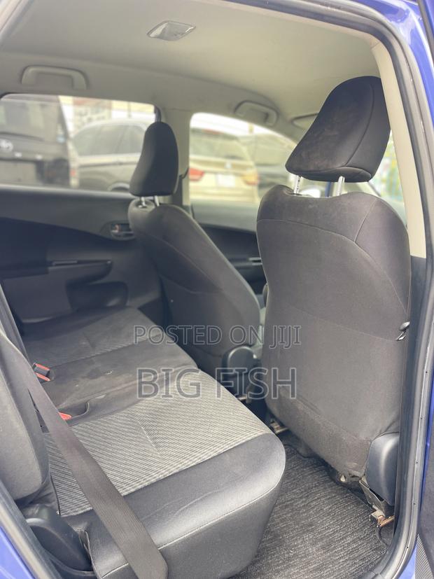 Toyota Ractis 1.5 AWD 2014 Blue photo 2