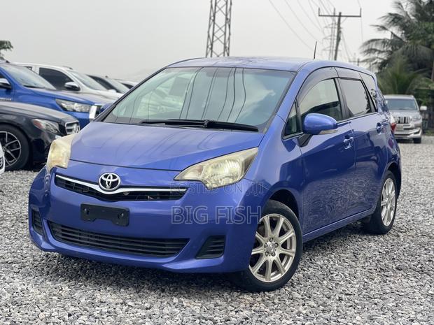 Toyota Ractis 1.5 AWD 2014 Blue