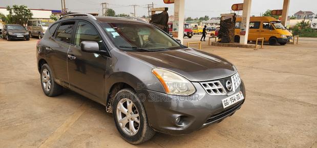 Nissan Rogue S 2012 photo 4