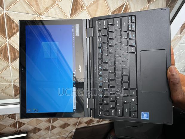 Laptop Acer TravelMate Spin B1 4GB Intel SSD 128GB