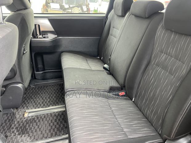 Toyota Voxy 2013 Black