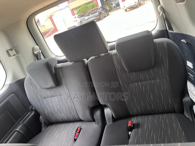 Toyota Voxy 2013 Black