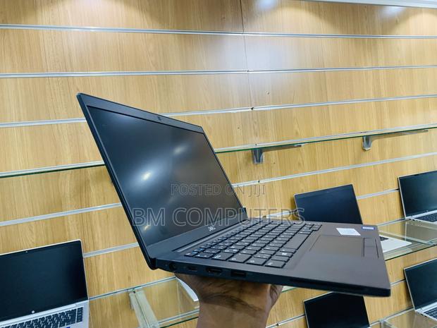 Laptop Dell Latitude 7390 8GB Intel Core I5 SSD 256GB photo 2
