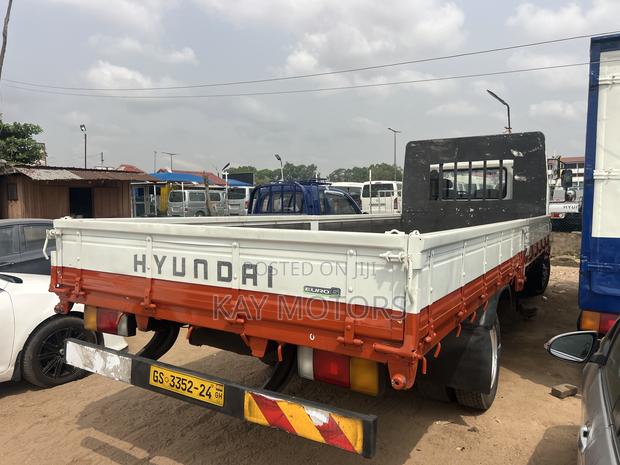 Hyundai Gold 4.5 Ton
