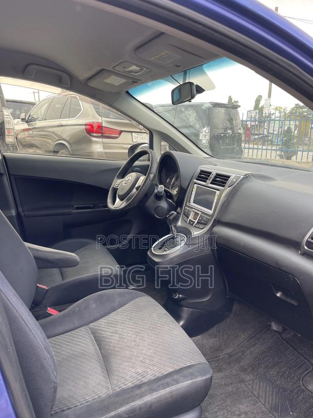 Toyota Ractis 1.5 AWD 2014 Blue photo 4