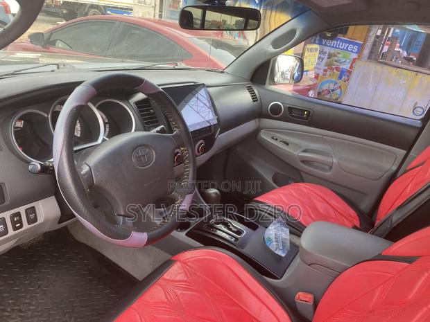 Toyota Tacoma 2012 Black