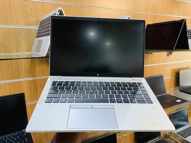 Laptop HP EliteBook 845 G8 8GB AMD Ryzen 5 SSD 256GB photo 2