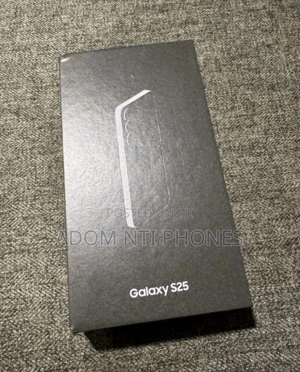 New Samsung Galaxy S25 128 GB Black photo 2