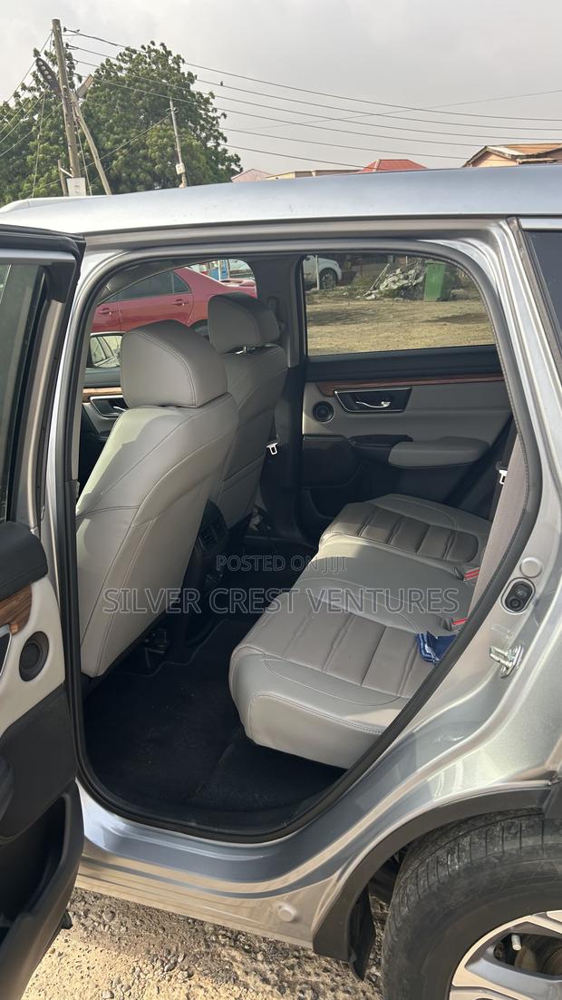 Honda CR-V 2019 Gray