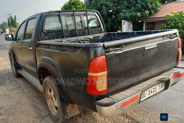 Toyota Hilux 3.0 D-4D 4x4 2013 Black
