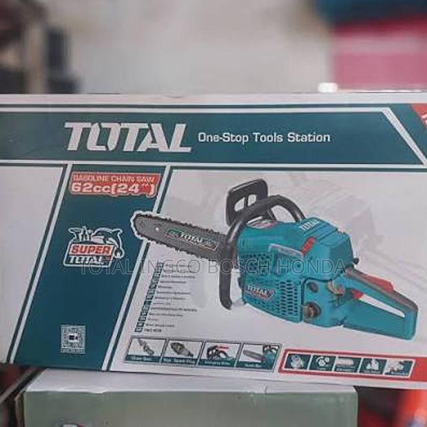 Total Heavy Duty Chainsaw 24”