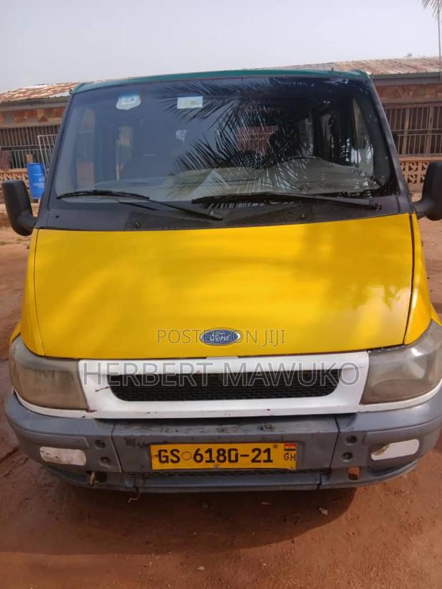 Ford Transit 2004 Green