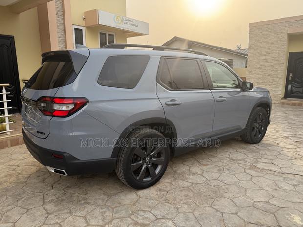 Honda Pilot Sport AWD 2025 Gray
