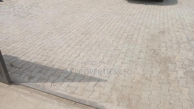 Deals on Pavement Blks, Slabs and Kerbs