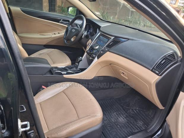 Hyundai Sonata 2013 Black photo 13