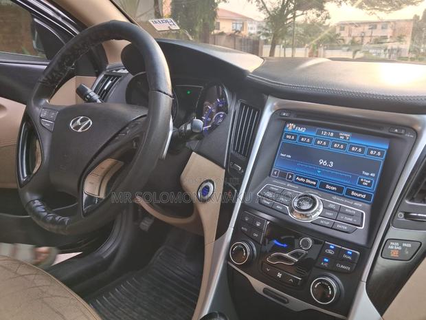 Hyundai Sonata 2013 Black photo 8