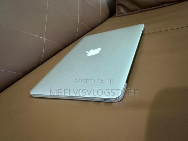 Laptop Apple MacBook Pro 16GB Intel Core I7 SSD 512GB photo 2