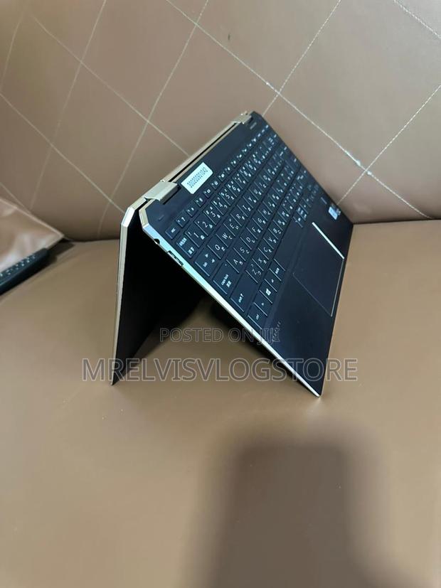 Laptop HP Spectre X360 8GB Intel Core I5 SSD 512GB photo 2