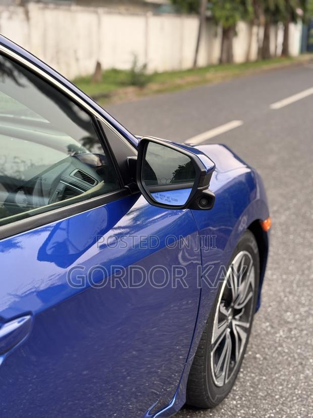 Honda Civic EX Sedan 2018 Blue photo 2