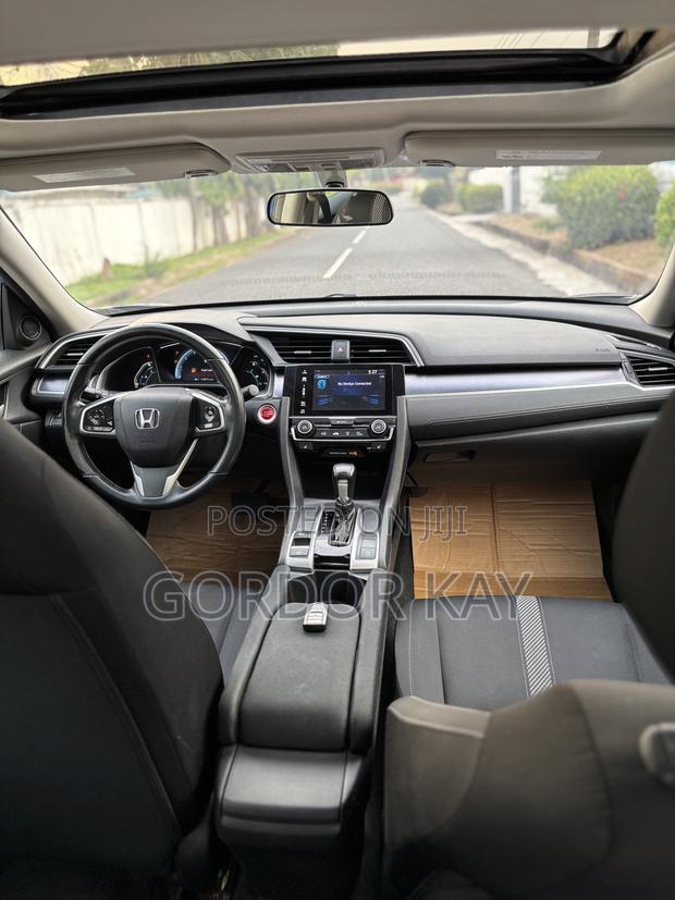 Honda Civic EX Sedan 2018 Blue photo 3