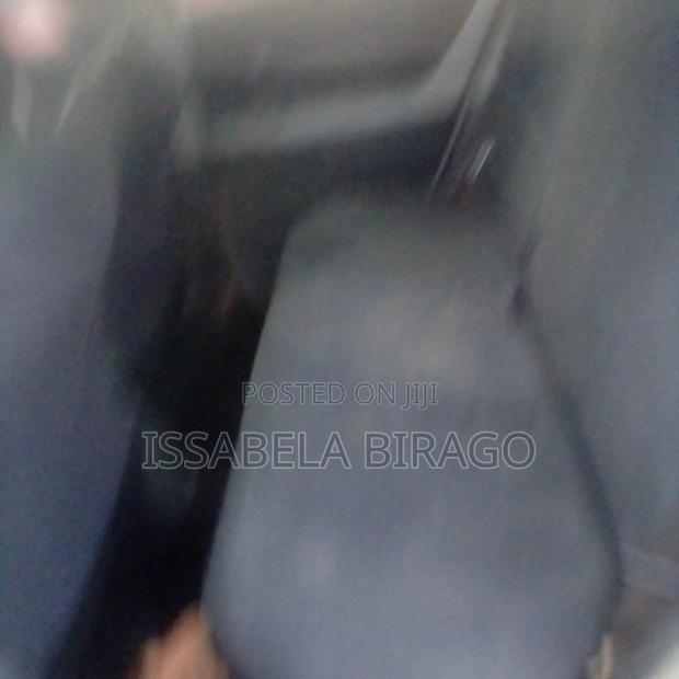 Toyota Vitz 2010 Silver