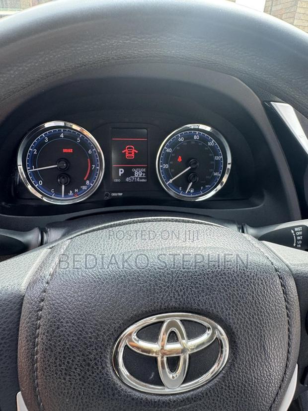 Toyota Corolla LE 4dr Sedan (1.8L 4cyl CVT) 2017 Black