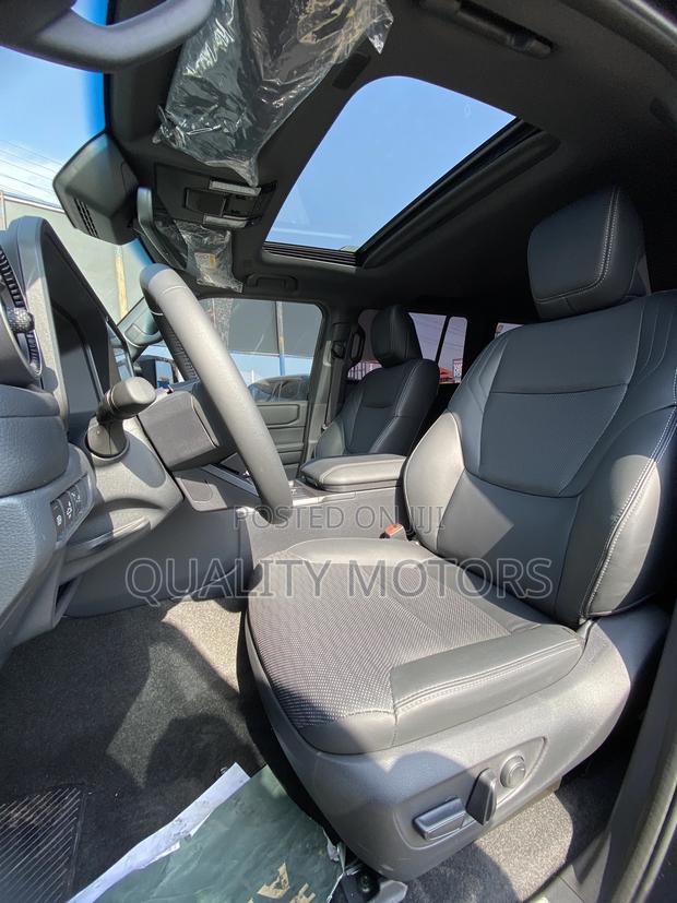 New Toyota Land Cruiser Prado 2.4 Petrol 2025 Black photo 8