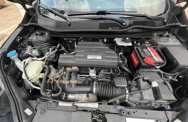 Honda CR-V 2018 Silver photo 6
