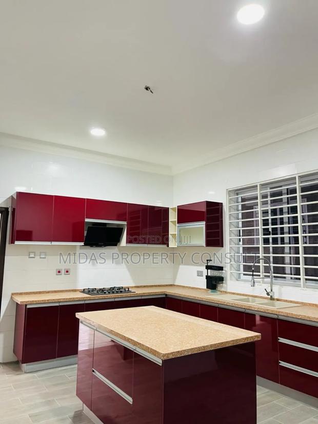 4bdrm House in Lakeside Estates for rent photo 20
