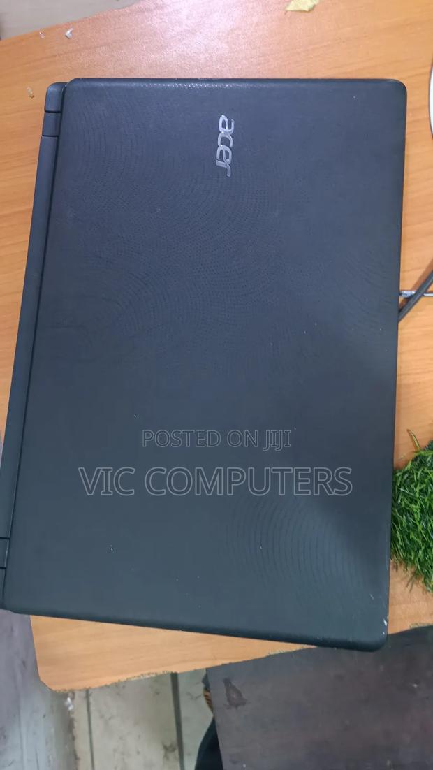 Laptop Acer Aspire ES1-572 8GB Intel Core I3 HDD+SSD 500GB photo 5