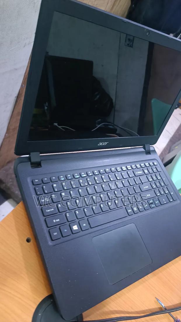 Laptop Acer Aspire ES1-572 8GB Intel Core I3 HDD+SSD 500GB photo 7